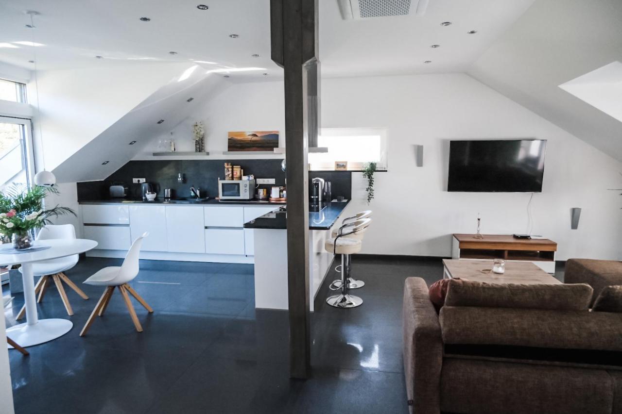 Modern Loft/Apartment Near Bonn Dtag/Dhl/Un Koenigswinter Exterior photo